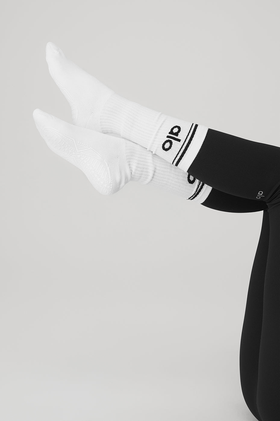 Women's Throwback Barre Sock - White/Black - Image 4