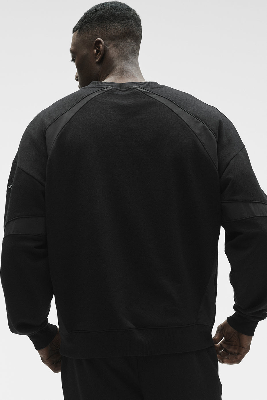 Field Crew Neck Sweatshirt - Black - Image 4