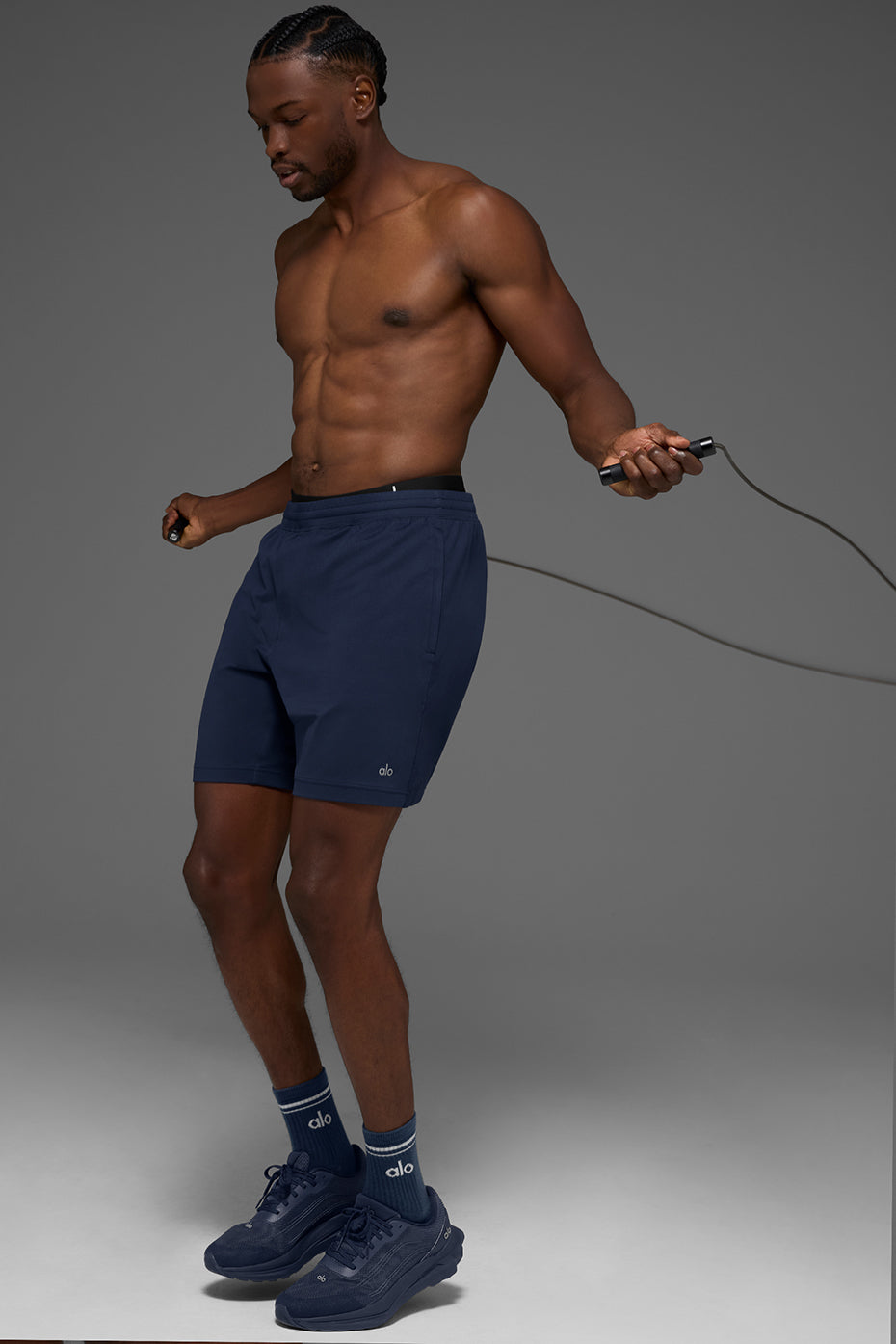 7 Conquer React Performance Short - Navy - Image 5