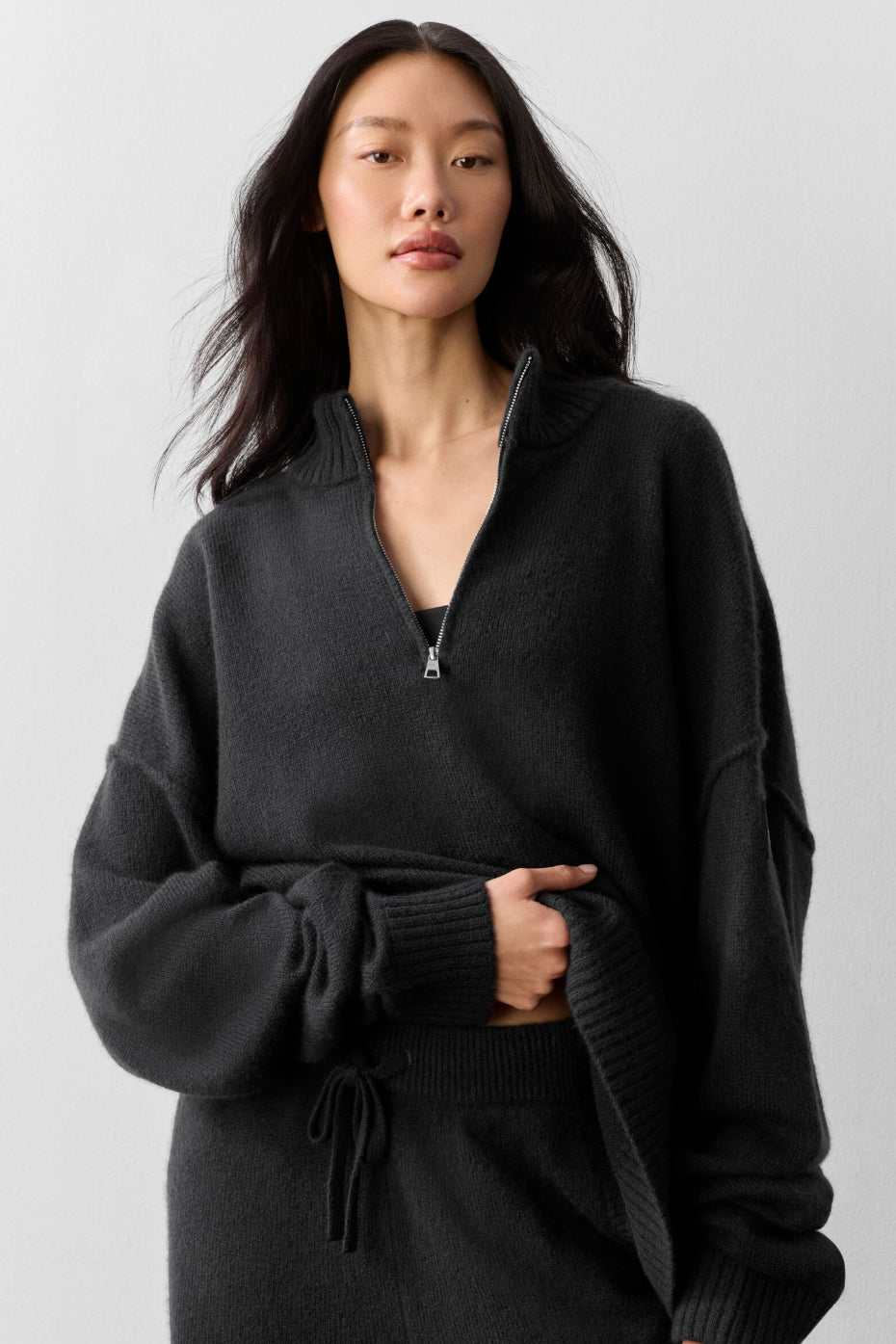 Wool Cashmere New Class 1/4 Zip Pullover - Black
