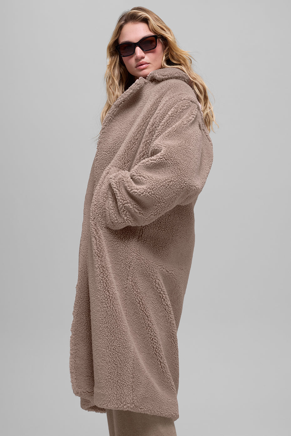 Oversized Sherpa Trench - Chai Latte - Image 3