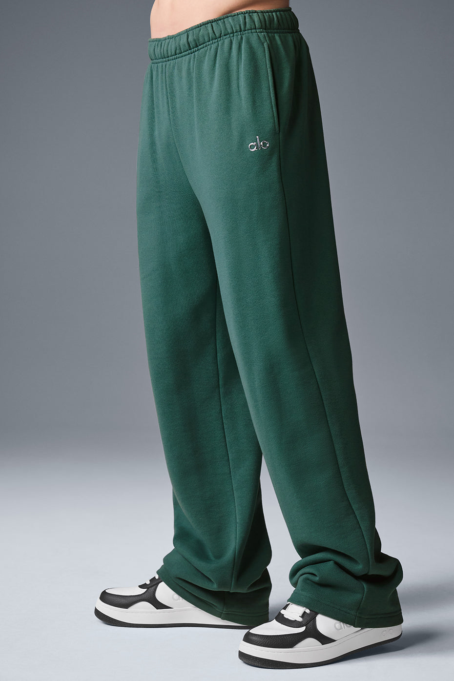 Accolade Straight Leg Sweatpant - Winter Ivy - Image 3