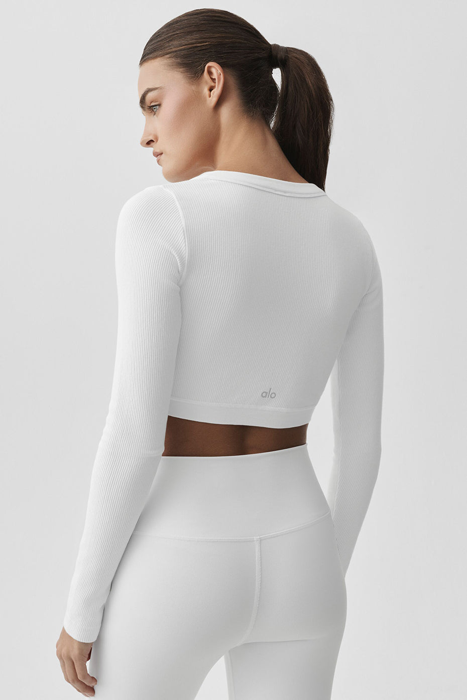 Seamless Ribbed Cropped Serene Long Sleeve - White - Image 2
