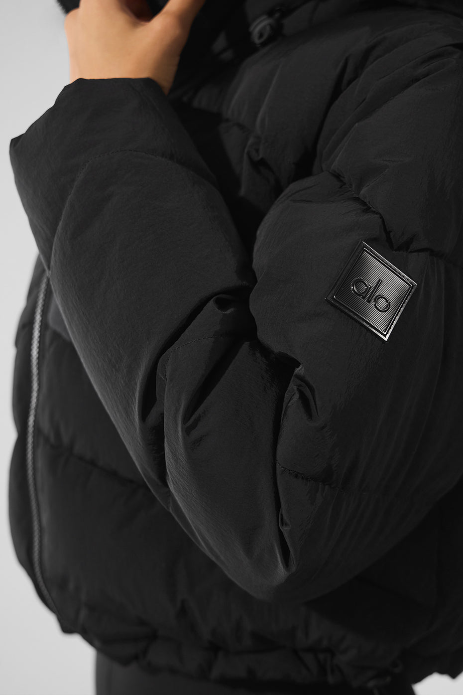 Glacier Puffer - Black - Image 5