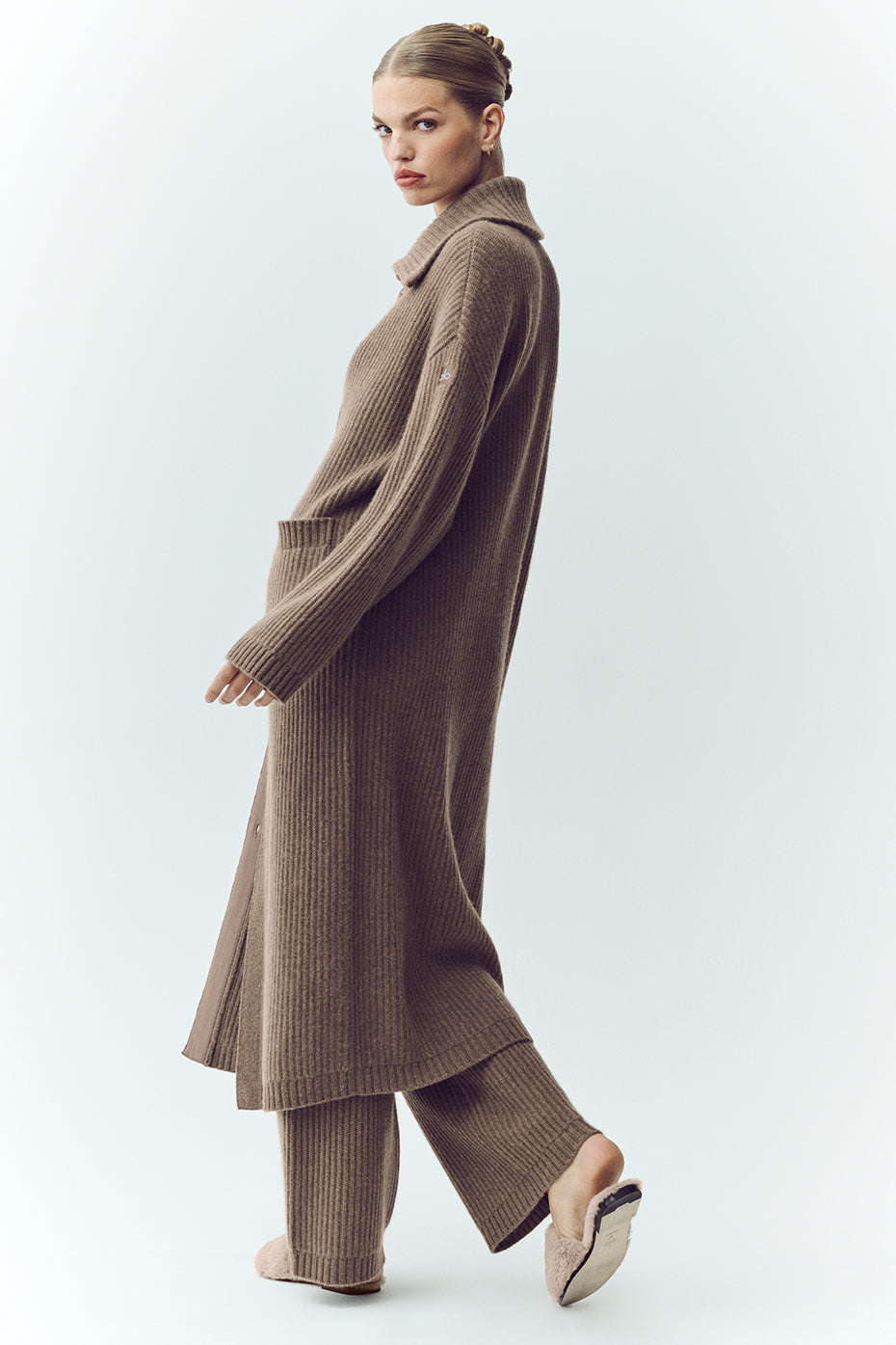Cashmere Northstar Long Cardigan - Alpine Cocoa Heather - Image 4