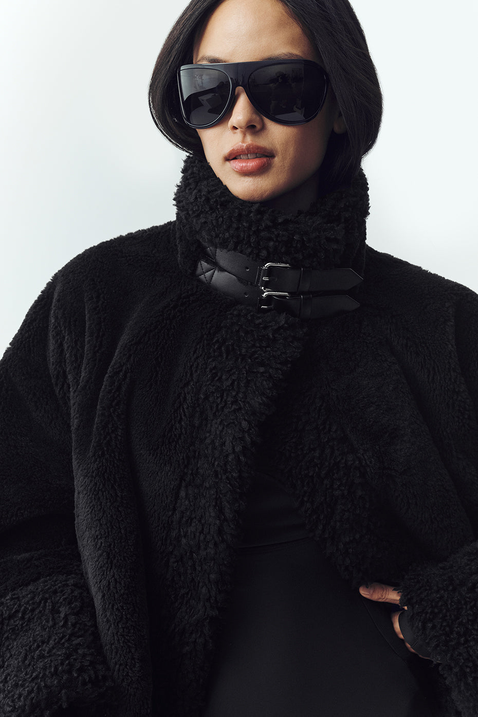 Sherpa Fireside Bomber - Black - Image 2