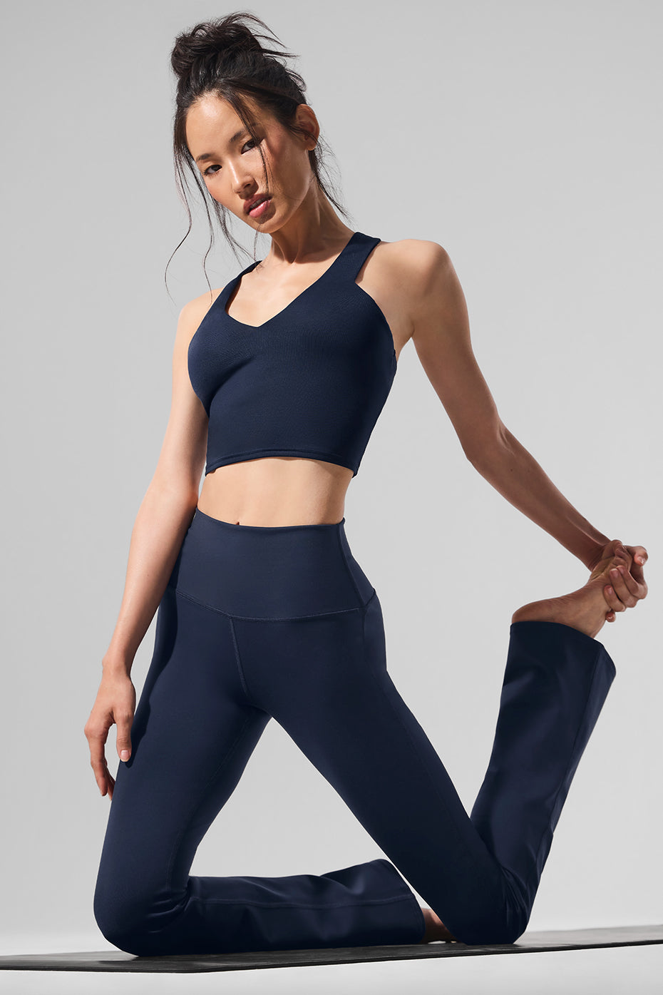 Airbrush High-Waist Bootcut Legging - Navy - Image 4