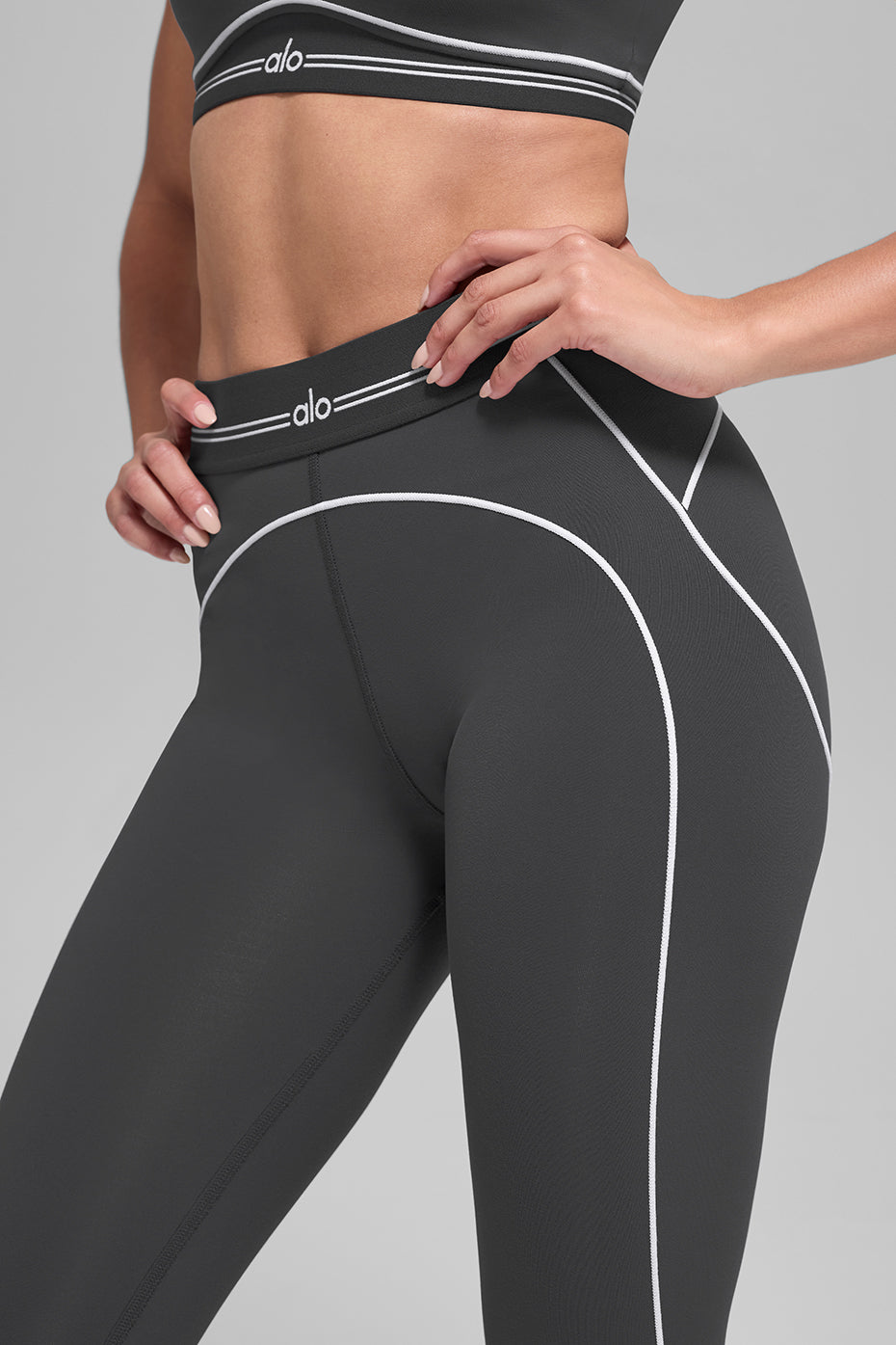 Airbrush High-Waist Heart Throb Legging - Anthracite/White - Image 3