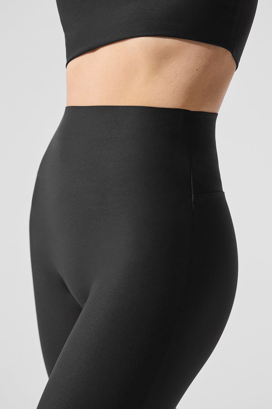 Airlift High-Waist Sleek Legging - Black - Image 4