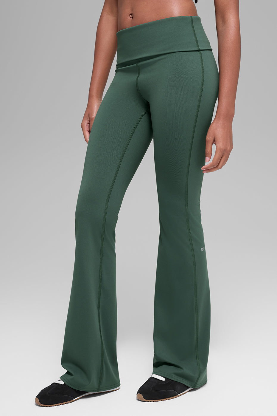ALO Softsculpt Foldover Flare Legging - Clover Green - Image 3