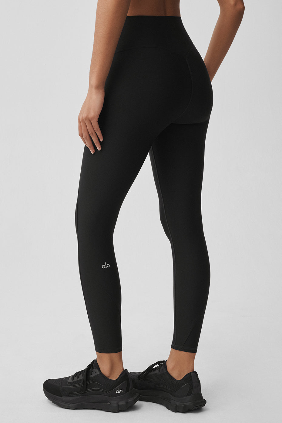Airlift High-Waist 7/8 Fine Line Legging - Black - Image 3