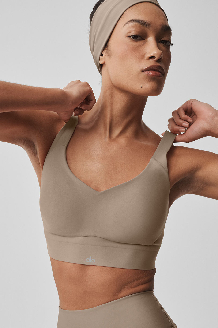 Airlift Endurance High-Impact Bra - Gravel - Image 2